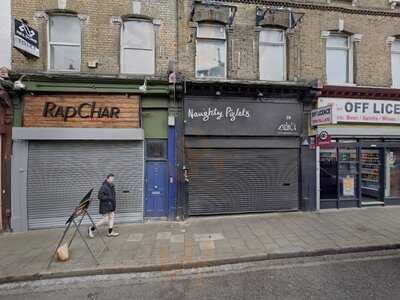 Tony's Restaurant And Bar