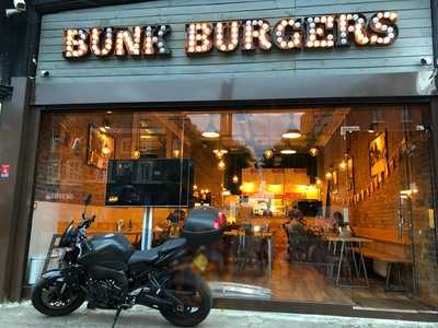 Bunk Burgers