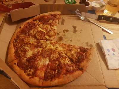 Domino's Pizza - London - Highbury