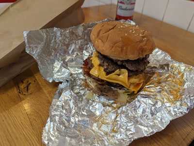 Five Guys King's Road