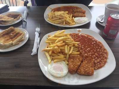 Purple Cafe And Restaurant