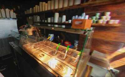 Donburi & Co Japanese And Korean