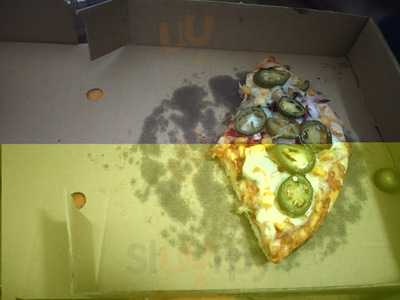 Munchie's Fried Chicken & Pizza