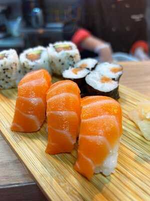 Wow Sushi