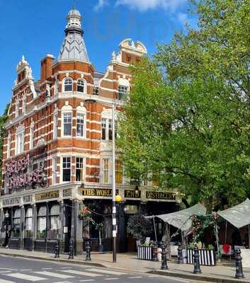 The Summerhouse At The World's End