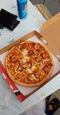 Uk Favourite Pizza Colindale