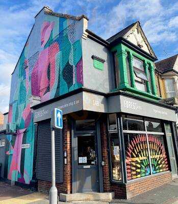 Forest Bar And Kitchen