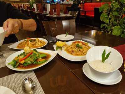 Siam Heaven Thai Restaurant