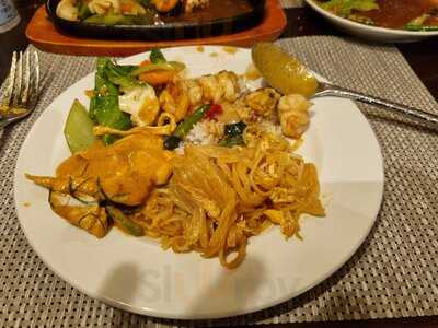 Siam Heaven Thai Restaurant