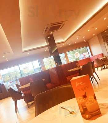 Heavenly Desserts Wolverhampton