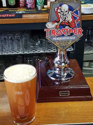 Mccann's Rock'n'ale Bar