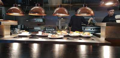 Beefeater Reading Gateway M4, J11