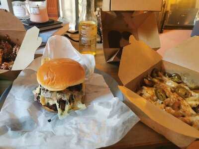 Smeatons Smokehouse And Chargrill