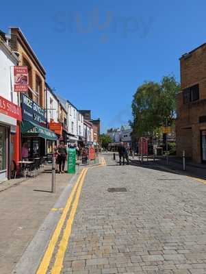 Sam's Restaurant & Coffee Shop