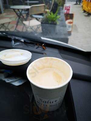Salut Coffee House