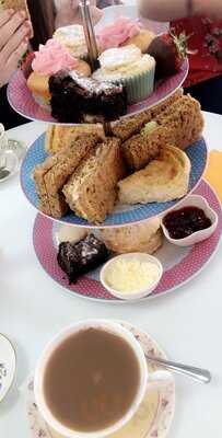 Pink Petal Tea Room Ltd