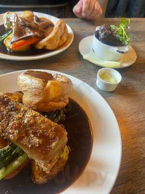 The Dyke Alehouse & Kitchen