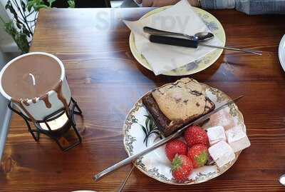 White Rabbit Chocolatiers