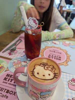 Artbox Cafe