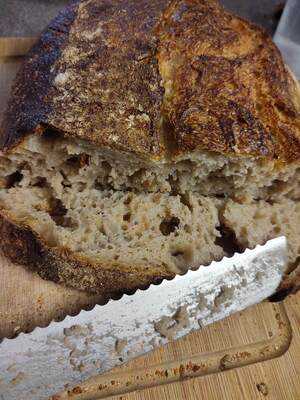 Dozen Artisan Bakery