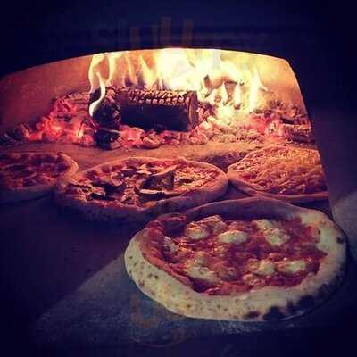 The Horsebox Pizza Company
