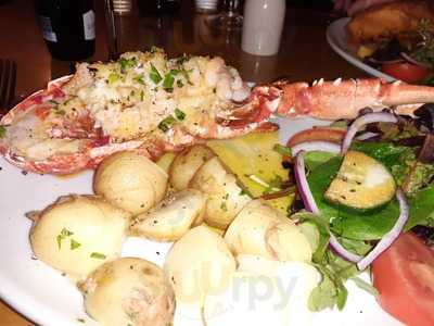 Drifter's Beach Bar & Bistro