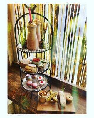 The Vintage Cupcake Kitchen