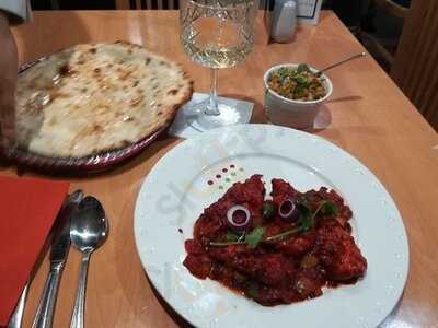 Red Hot Indian Bar & Grill