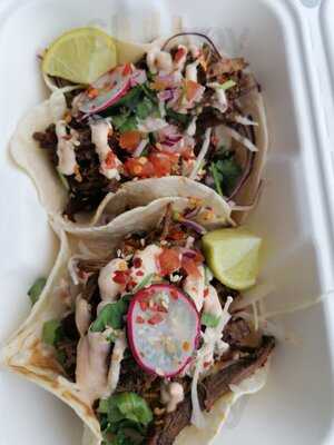 Pyke 'n' Pommes (pod On The Riverfront)