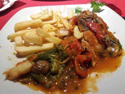 La Bella Italian Restaurant