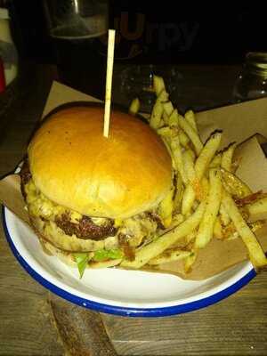 Craft Bar At The Salisbury Arms