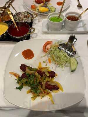 Hussain's Indian Cuisine