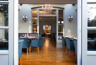 Purchases Bar, Restaurant & Accommodation