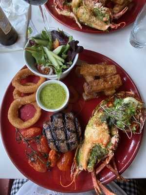 Doran's Courtyard Bistro