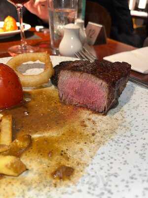 The White Hart Inn At Lydgate