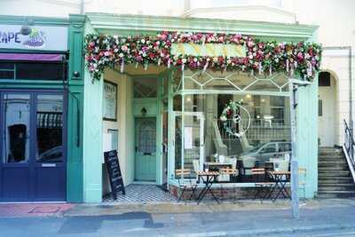 Anna's Tea Room & Gin House