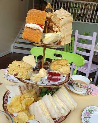 Anna's Tea Room & Gin House