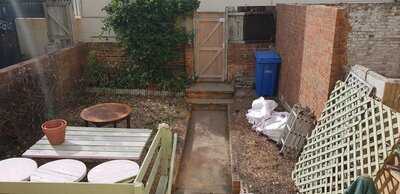 Anna's Tea Room & Gin House