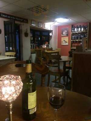 Rustic To Regal Deli & Bodega