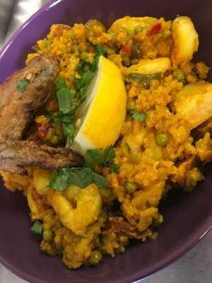 Rustic To Regal Deli & Bodega