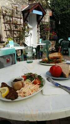 The Cosy Nook Cafe - Photo 8