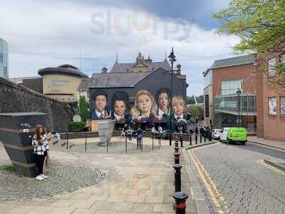 Badgers Bar And Restaurant