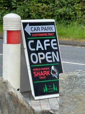 The Golden Larches Cafe And B&b