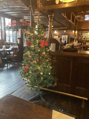 Ye Olde Reine Deer Inn