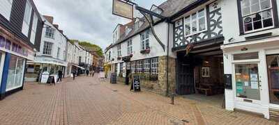 Ye Olde Reine Deer Inn