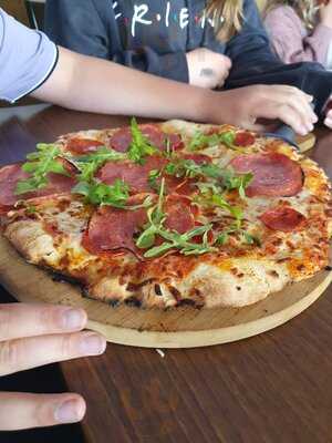 Dockside Bar And Grill