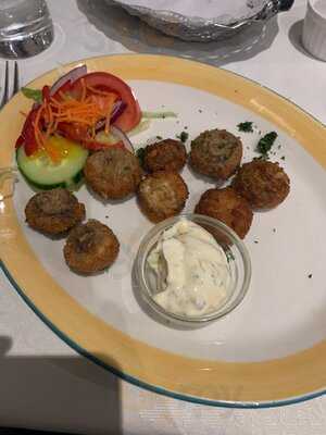 Barros' Tropical Bistro