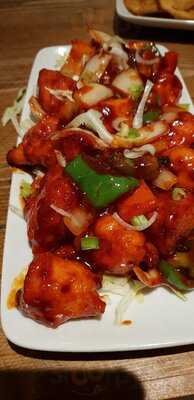 Three Tuns Bar & Grill