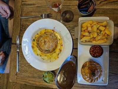 The Handmade Pie & Ale House