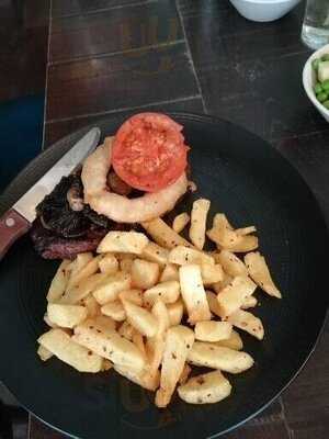 The Gate Bistro & Cocktail Bar